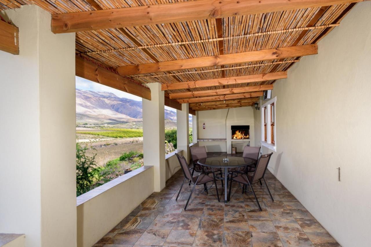 Bon Accord Farm Cottages มอนตากู ภายนอก รูปภาพ