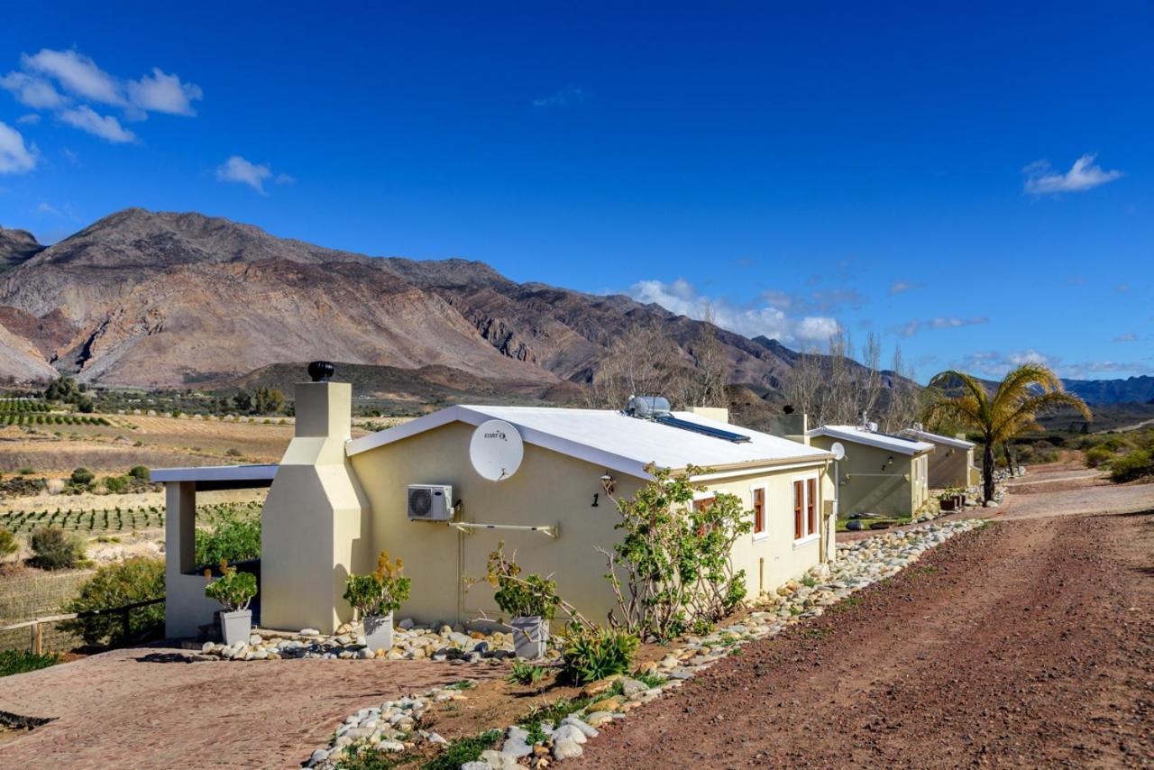 Bon Accord Farm Cottages มอนตากู ภายนอก รูปภาพ